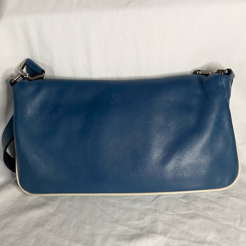 Prada vintage leather bag EXCELLENT CONDITION blue w white piping lock/keys - Picture 10 of 12